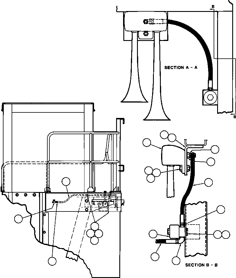 Dump Trucks Komatsu / AFE32-AA 830E S/N 31807  MT. THORLEY(AFE32-AA) / HORN INSTALLATION(308 : 40262)